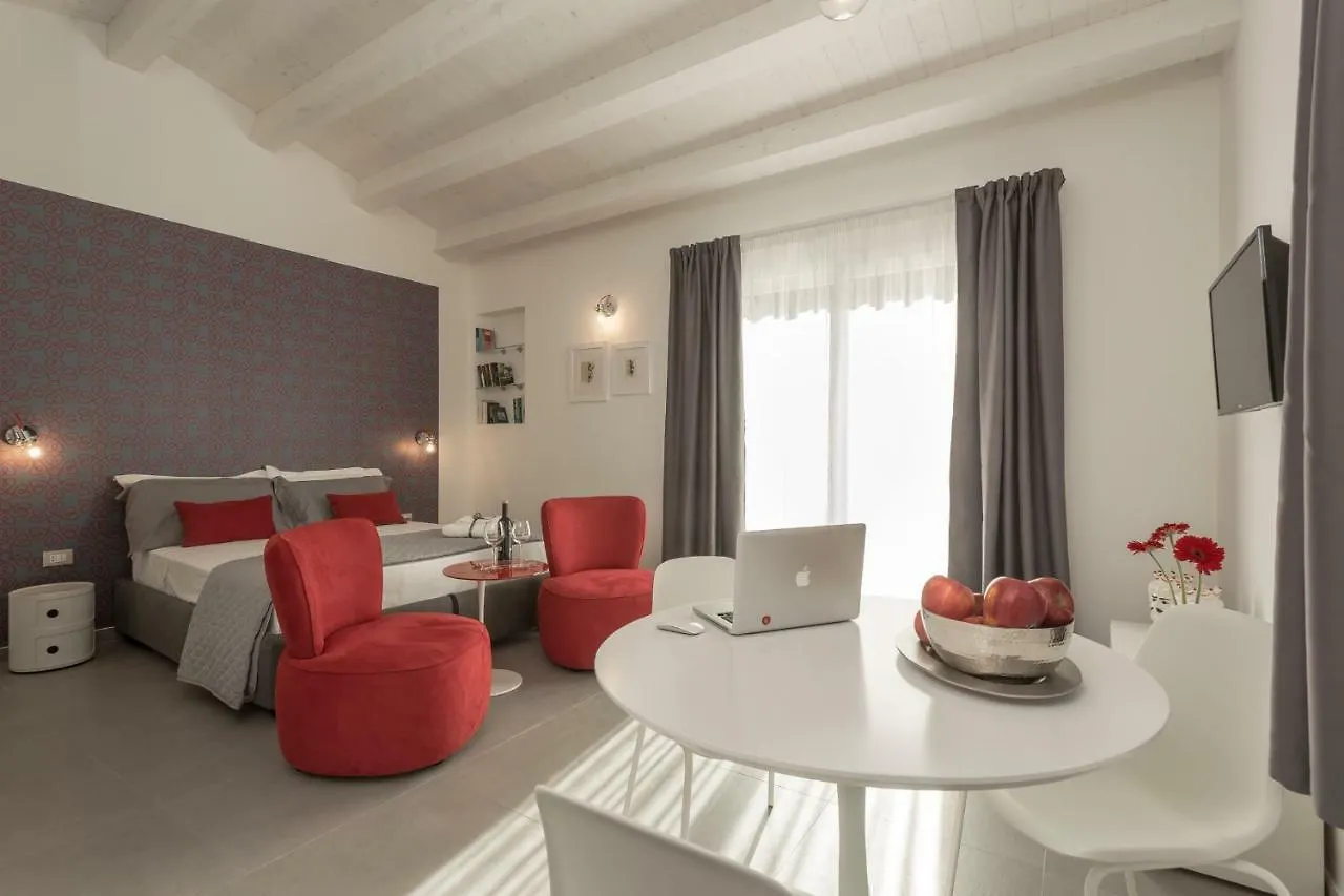 Villa Le Scaramazze Modica 0*,