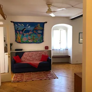 https://apt-la-piazzetta.it-tuscanyhotel.com