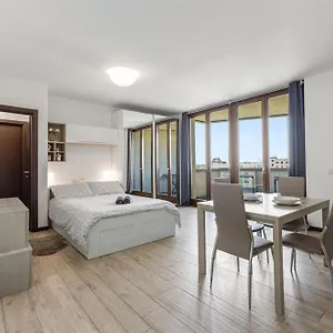 https://appartamento-privato-garibaldi.it-lombardy.com